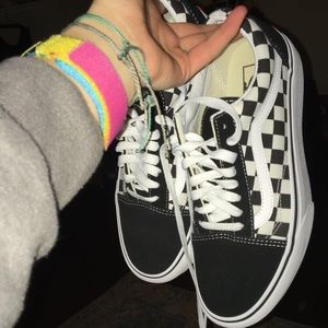 Vans old skool checkered platform